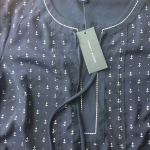 NWT Tommy Hilfiger size med shirt